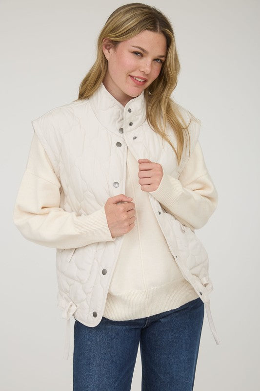 Quilted Puffer Vest With Bow Details - Champagne