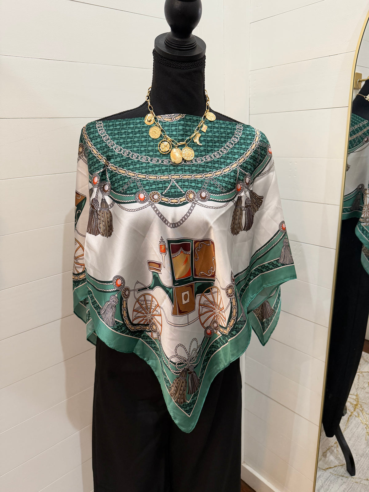 Silk Poncho - Green With Coach And Chains