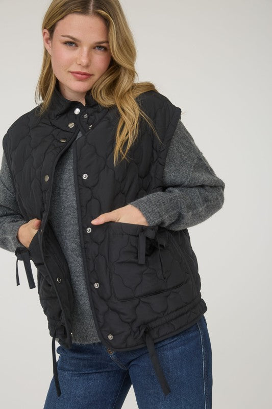 Quilted Puffer Vest With Bow Details - Black