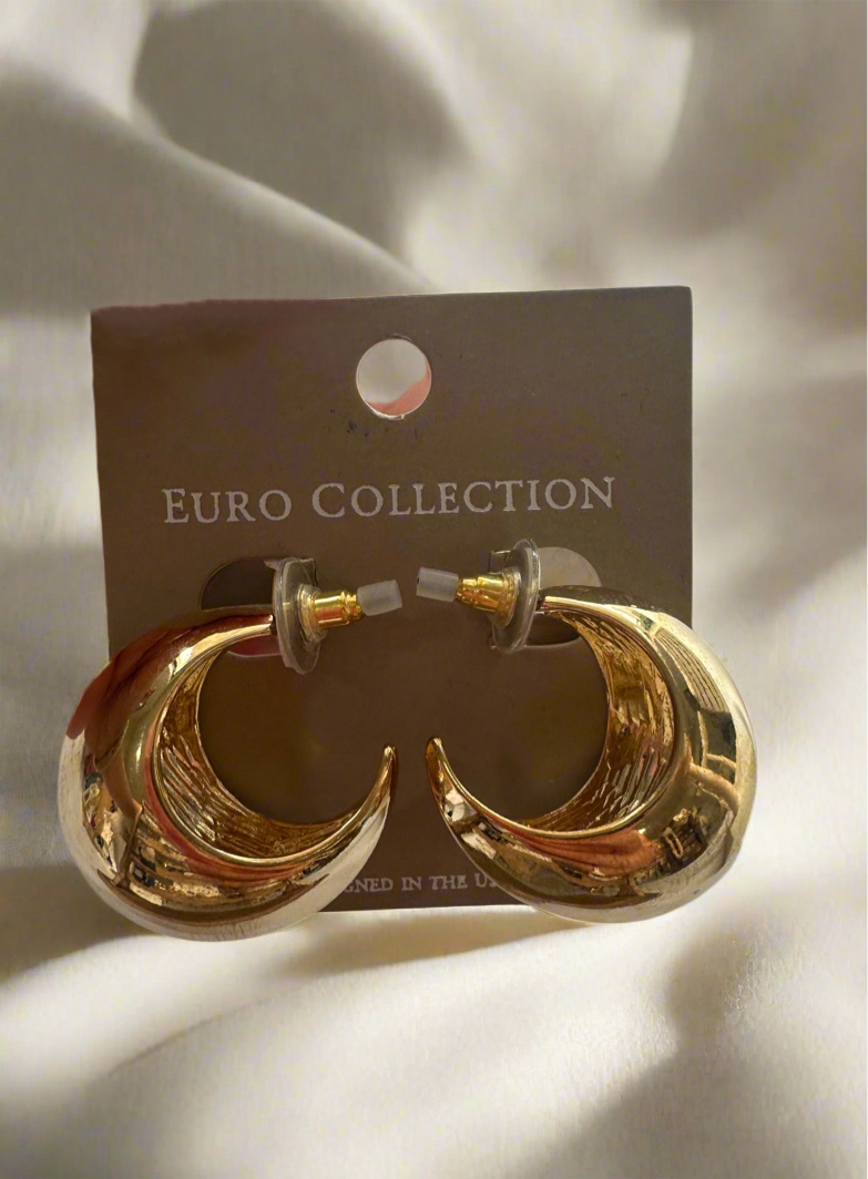 Chunky Gold Hoop Earrings