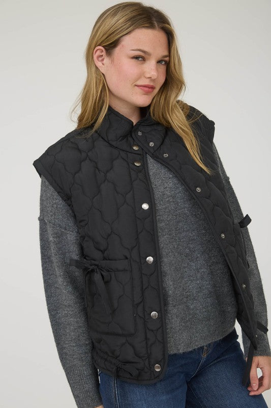 Quilted Puffer Vest With Bow Details - Black
