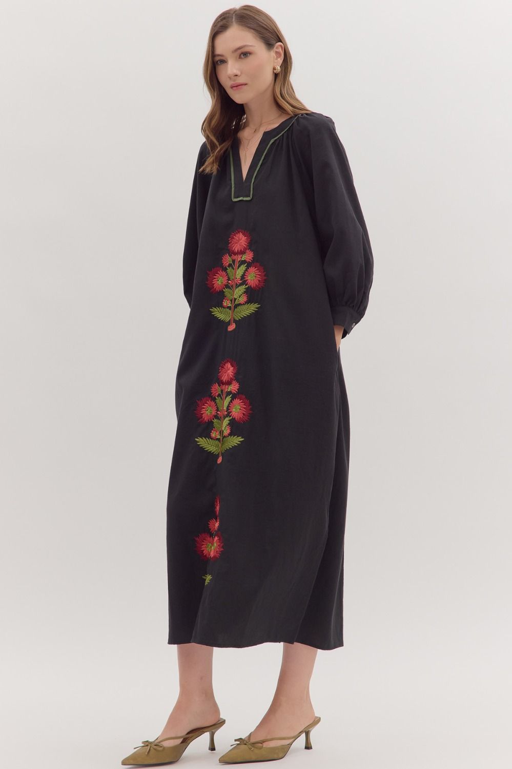 Embroidered Floral Maxi Dress - Black Large Embroidered Floral Maxi Dress - Black Large