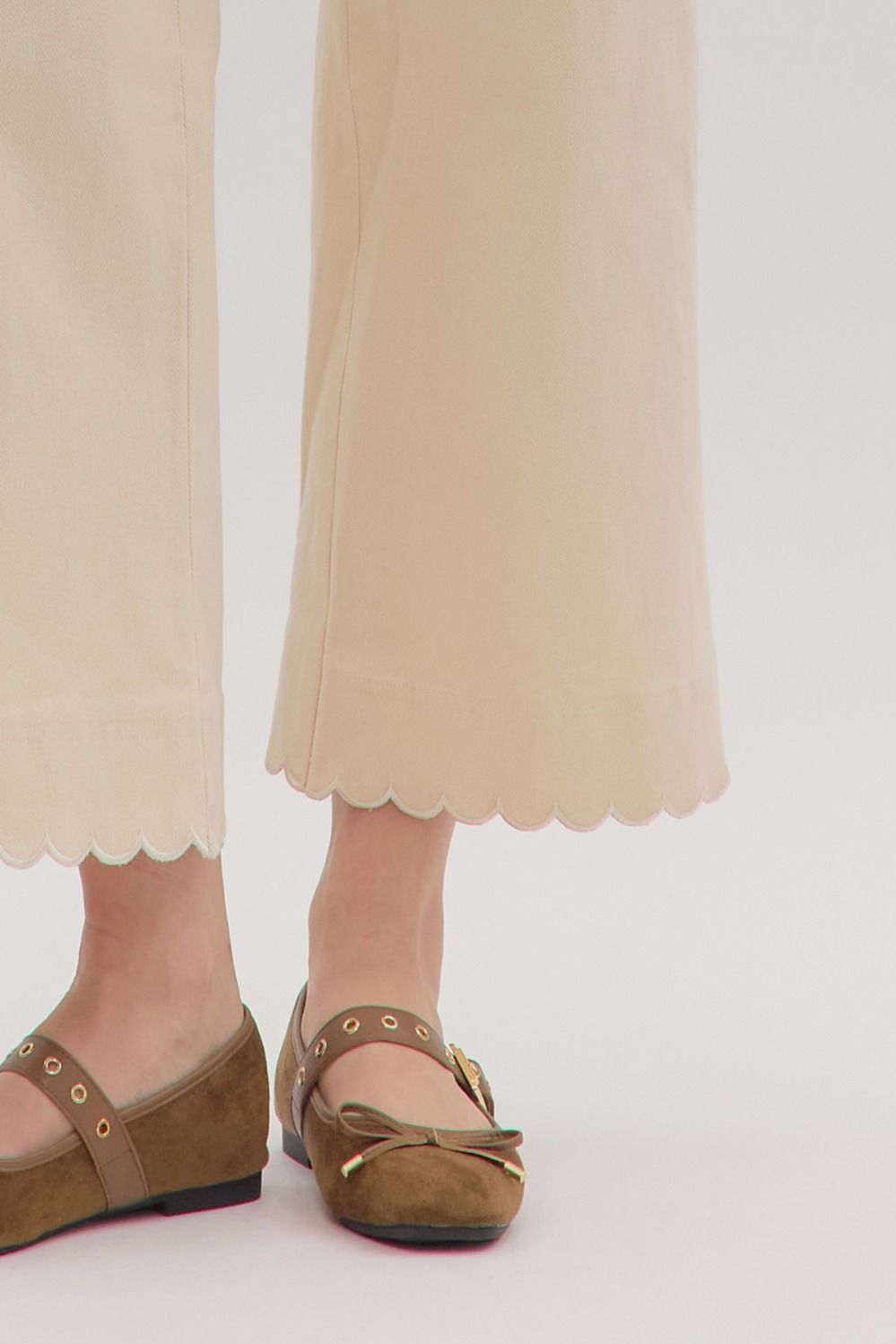 Wide Leg Scallop Trim Pants - Ecru