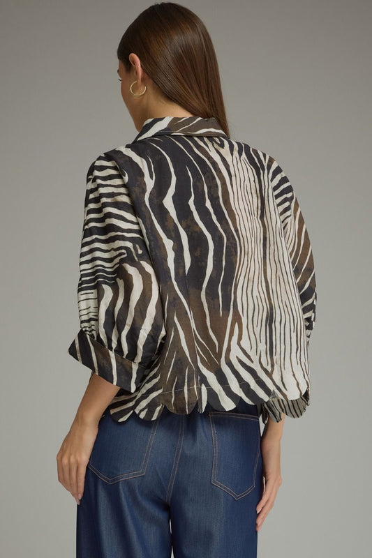 Entro Zebra Top with Scalloped hem