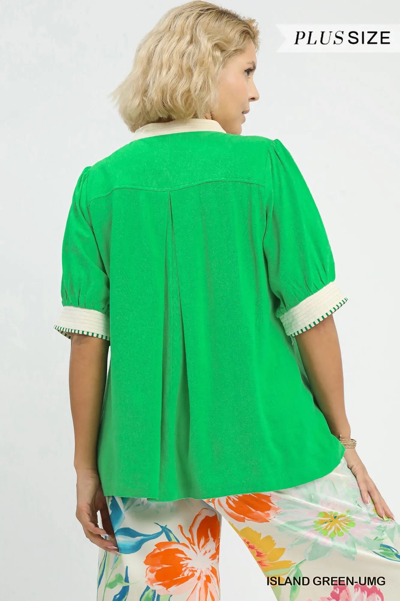 Mandarin Collared V-Neck With Contrast Details - Green