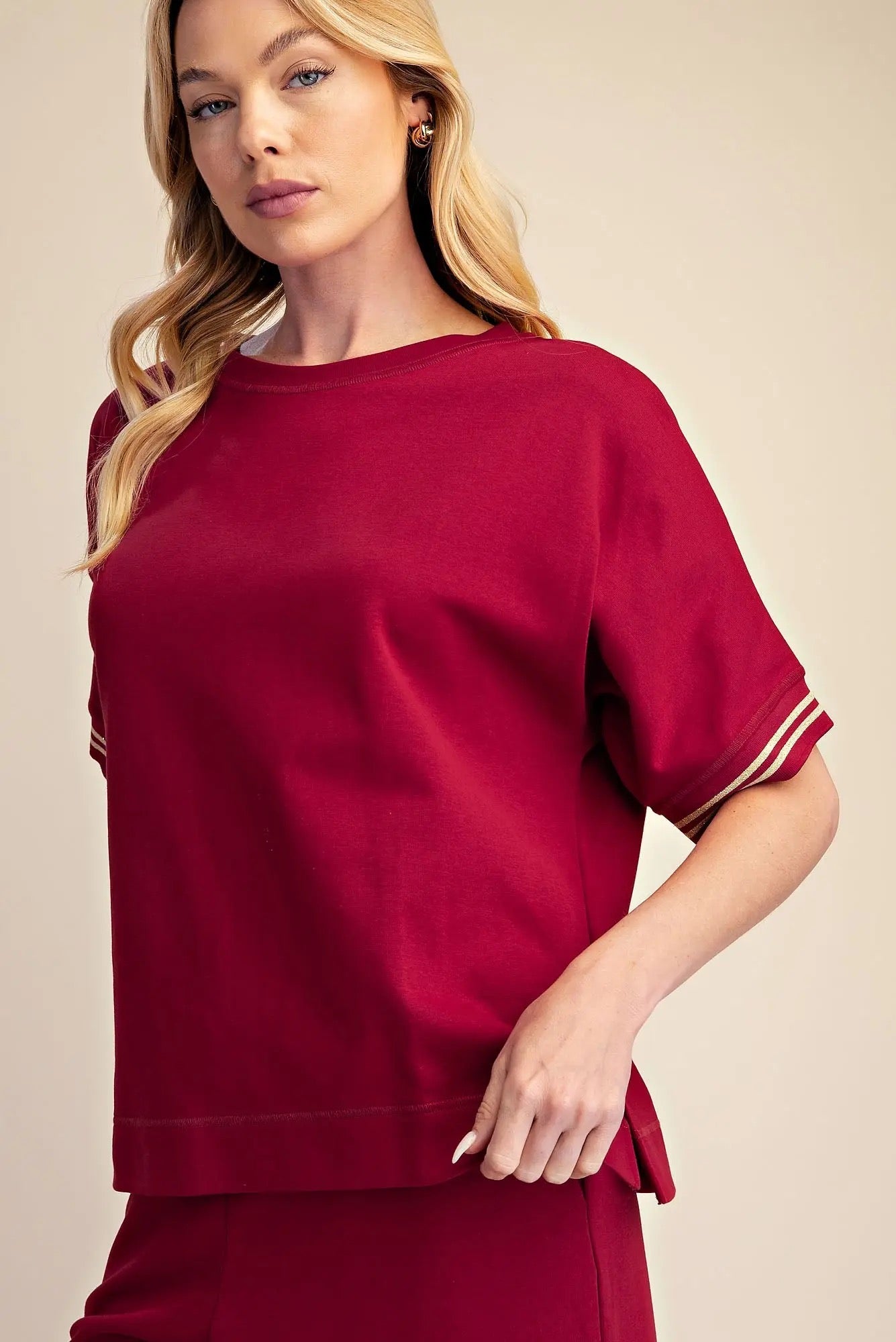 Oversized Everyday Sweatshirt Burgundy with Gold Trim