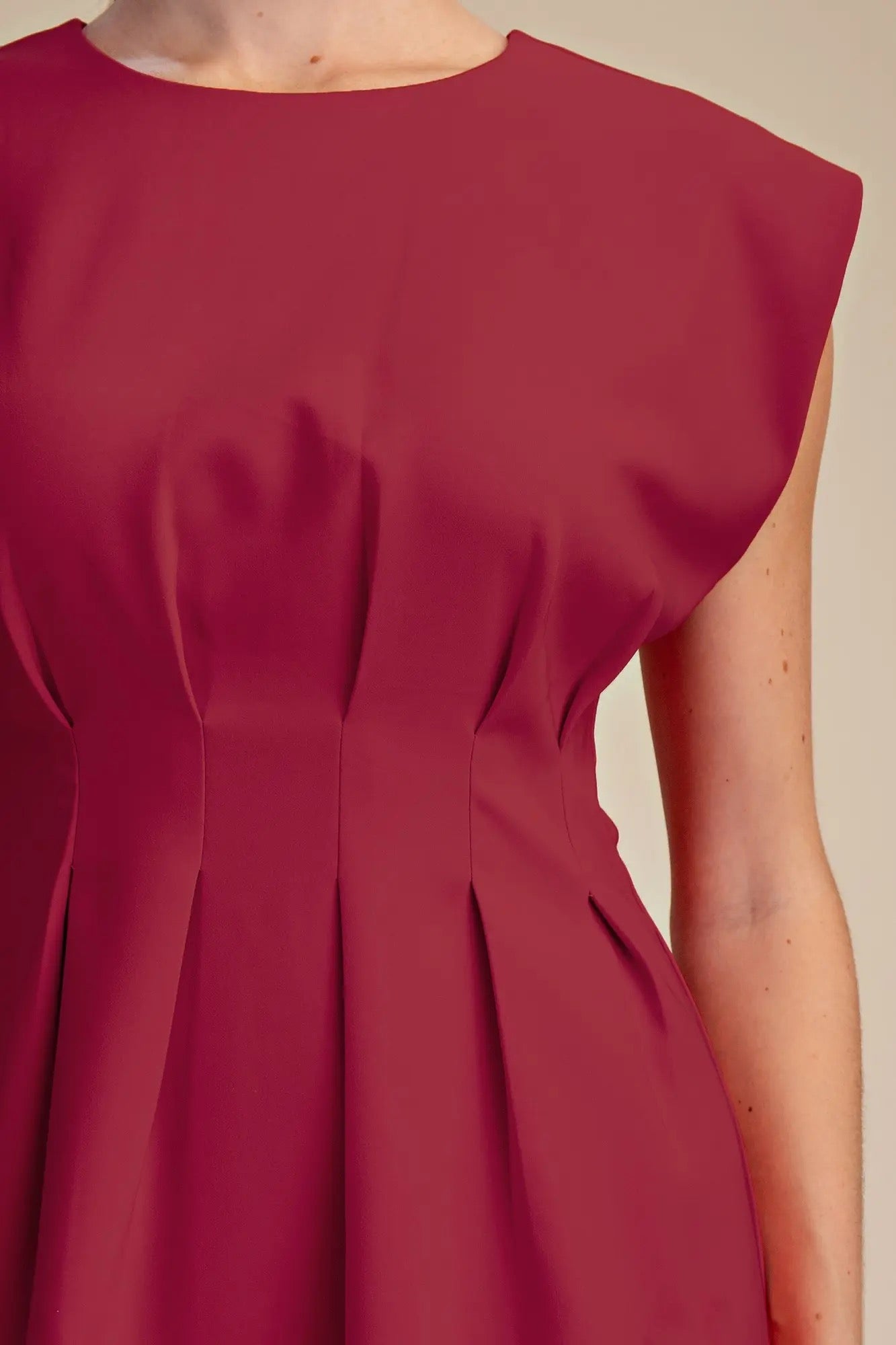 Round Neck Pleated Waist Mini Dress - Burgandy