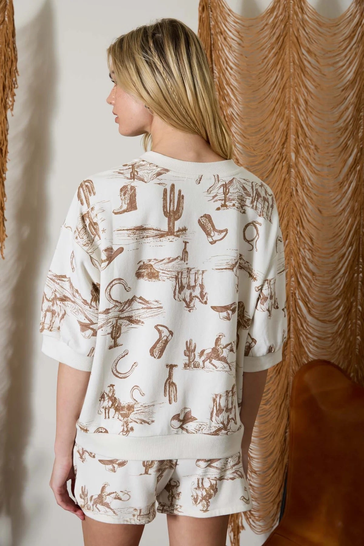 Western Print Short Sleeve Sweatshirt