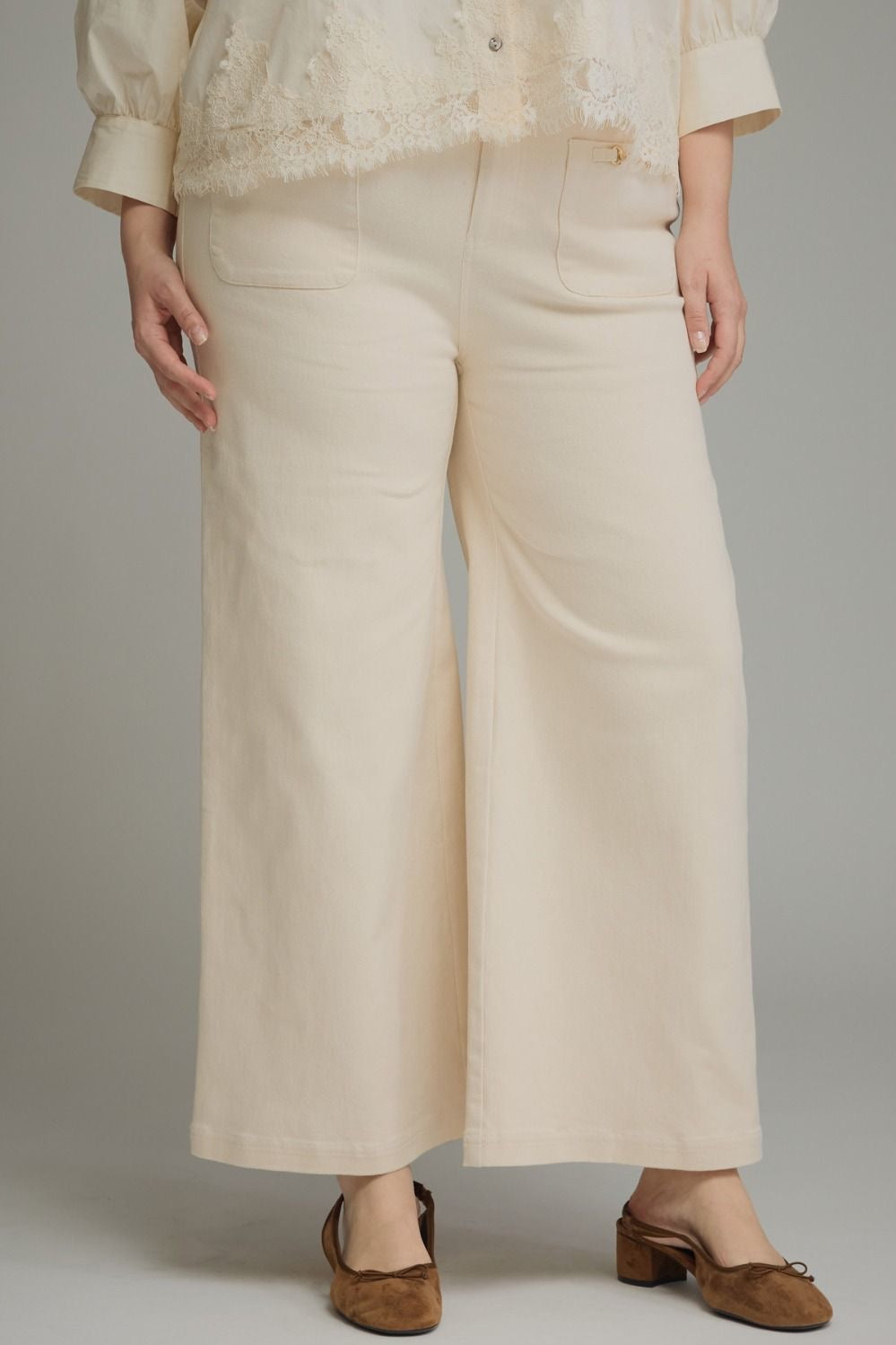 Solid Wide Leg Pants With Horsebit Pocket Entro - Ecru