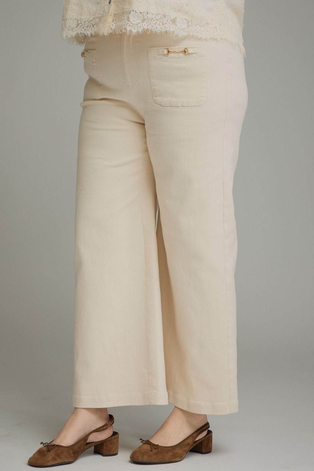 Solid Wide Leg Pants With Horsebit Pocket Entro - Ecru