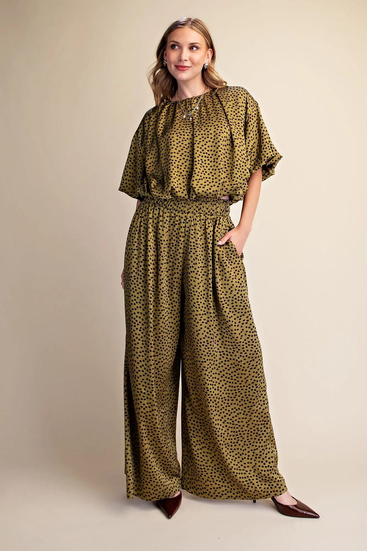 Crop Top Round Neck Balloon Sleeve Bubble Hem -Olive