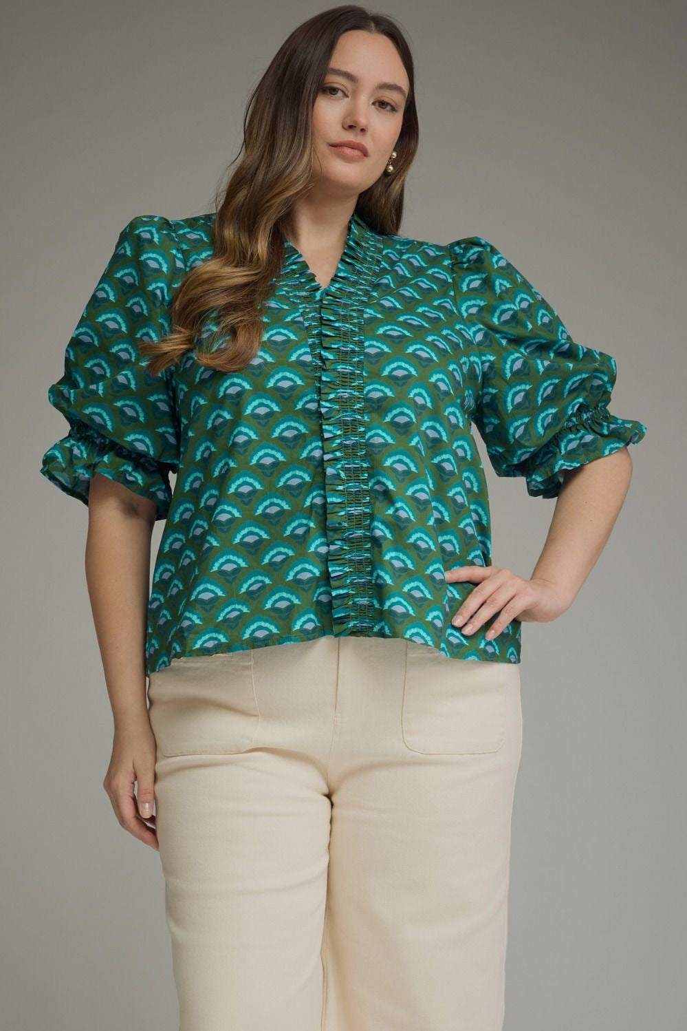 Geometric Print Short Puff Sleeve Top -Green